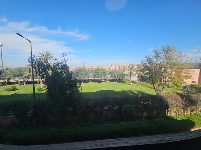 شقة ثلاث غرف للبيع طريق فاس