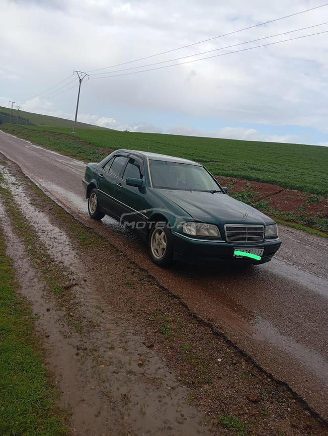 Mercedes C220 