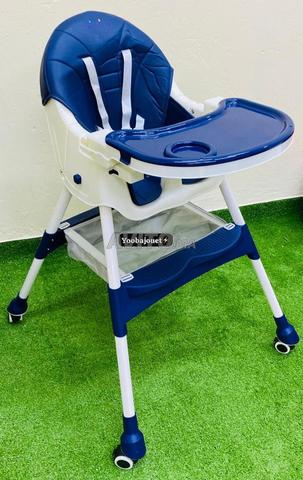 كرسي مرتفع للأطفال قابل للتطوير KADILO