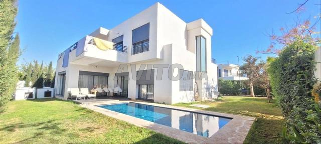 Villa isolée vide à louer Ville Verte