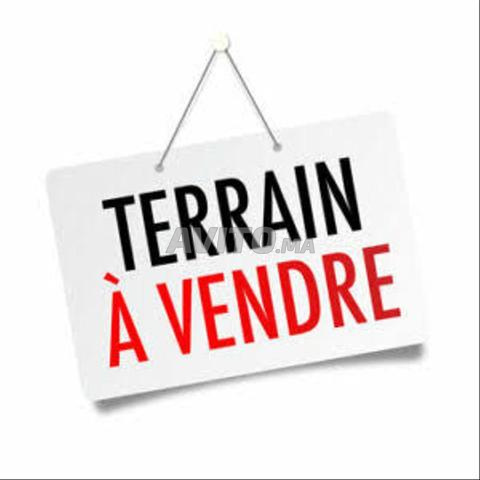 Terrain commercial deux façades