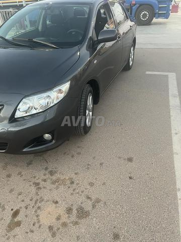 تويوتا كورولا ميلينيوم إيسونس