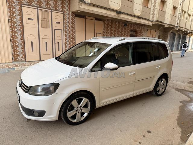 Volkswagen-touran