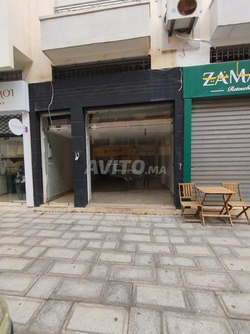 Local Commercial 52m2 à Bourgogne Extension