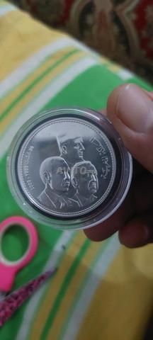 عملات فضية تذكارية