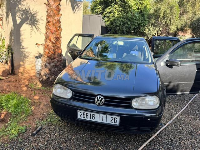 Volkswagen Golf 4 بنزين يدوية 2003