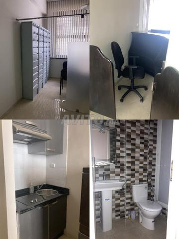 BUREAU LUMINEUX EN PLEIN CENTRE VILLE