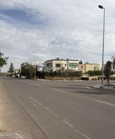 أرض فيلا حي الهدى