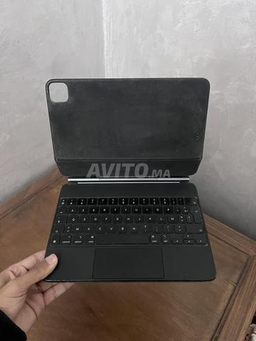 لوحة مفاتيح ماجيك 11