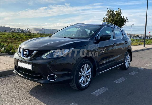 نيسان قاشقاي