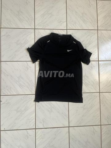 تي شيرت نايك للجري أصلي مقاس S