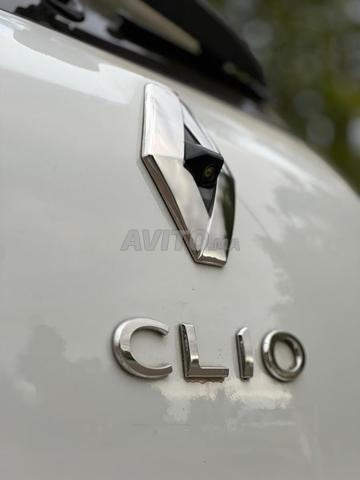 Renault Clio Diesel Automatique 2019 à Salé
