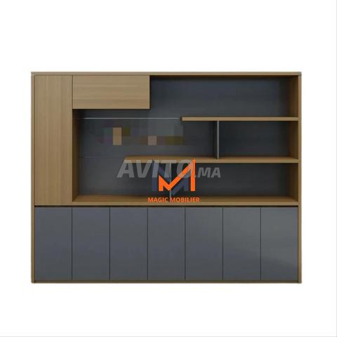 خزانة خشبية