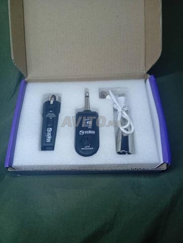 نظام ميكروفون لاسلكي UHF