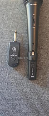 Système de Microphone Sans Fil UHF