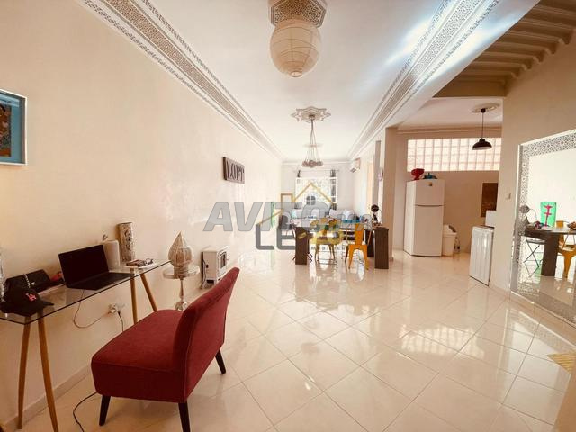 شقة مفروشة في الطابق العلوي من فيلا Semlalia