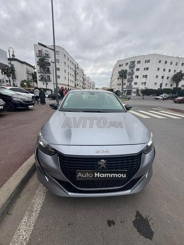 بيجو 208 بنزين يدوية 2022 في الرباط