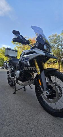 BMW F850