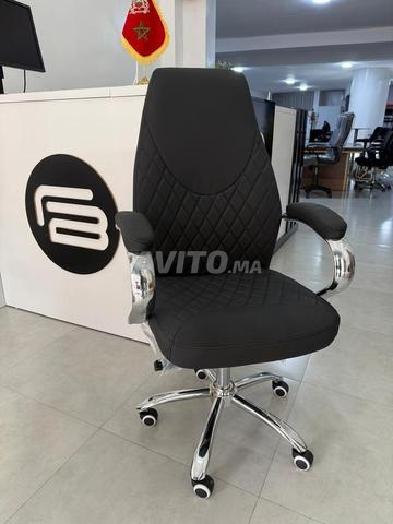 Chaises en cuir importées de luxe, une touche de luxe partout 🖤