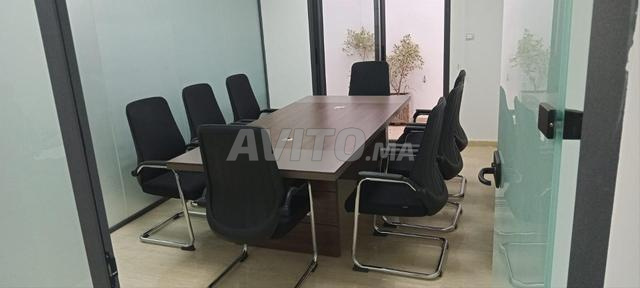 مكاتب وكراسي بأسعار ممتازة