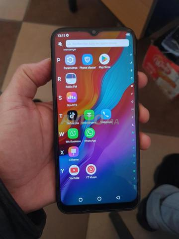 infinix smart 4 32 giga 2 ram en parfait état