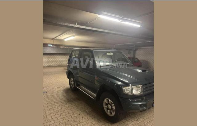 mitsubishi pajero 2800 papier hollanda