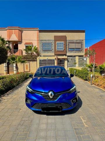 رونو كليو ديزل يدوية 2023 في العيون