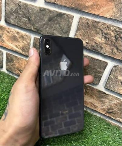 Iphone xs en bon état, sans aucune rayure - 2