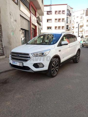 FORD KUGA 2.0 TDCi 150 4x4 BVA Titanium