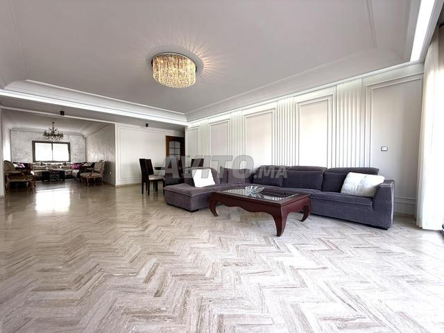 شقة جميلة للبيع 144 متر مربع في الدار البيضاء - 2