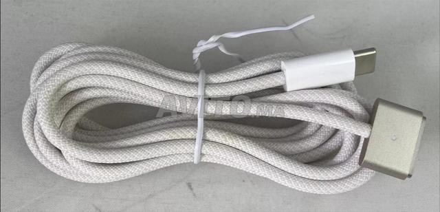 كابل ماج سيف 3 أصلي Apple في حالة جيدة