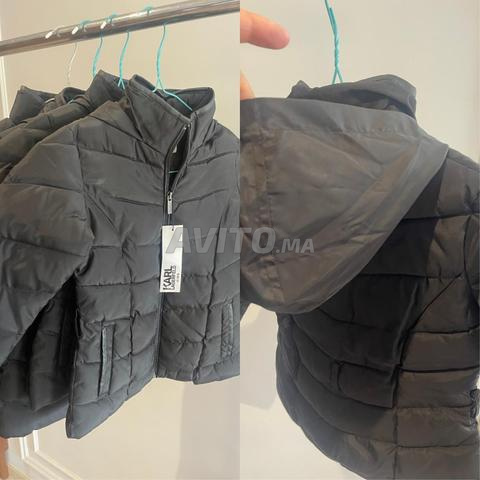 جاكيت منفوخ بناتي كارل لاغرفيلد كيدز 🤍