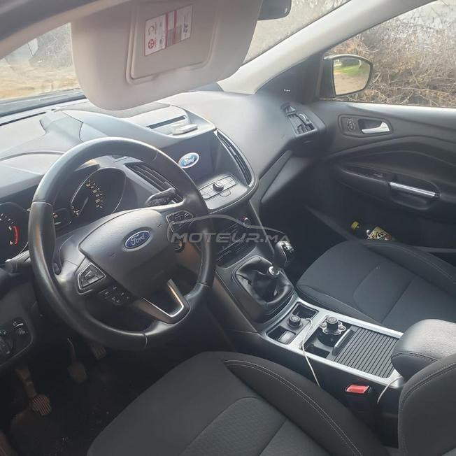 ford kuga.