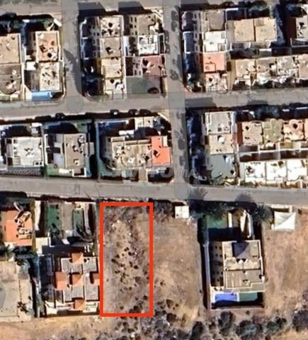 أرض فيلا في فونتي 1160 متر مربع