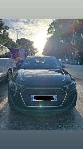 Audi A1 Essence Automatique 2019 à Tanger - 2