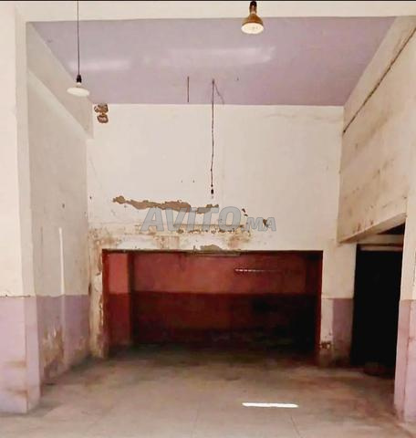 Magasin commercial 130 m² à Beausejour