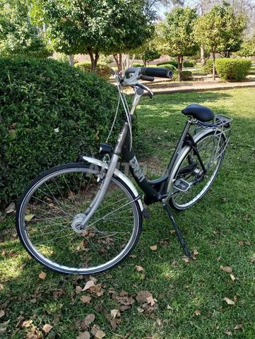 Vélo Gazelle style Madame 28 pouces trés bon état