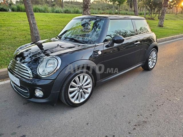 ميني كوبر بنزين أوتوماتيك 2011 في الرباط