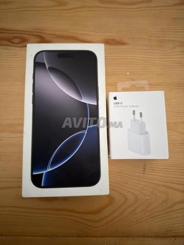 iPhone 16 pro max 512 gb avec chargeur original