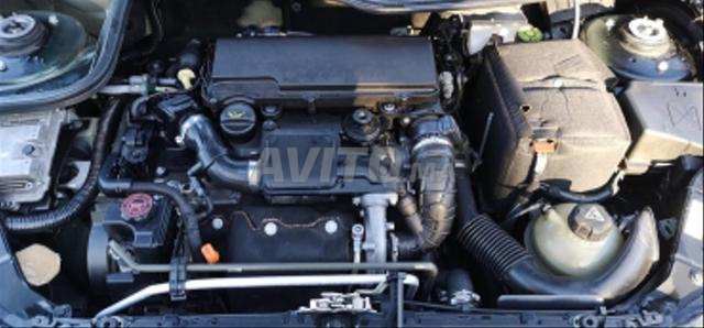Moteur voiture Peugeot HDI 1.4