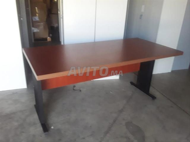 Bureau collectif semi métallique/table/chaise