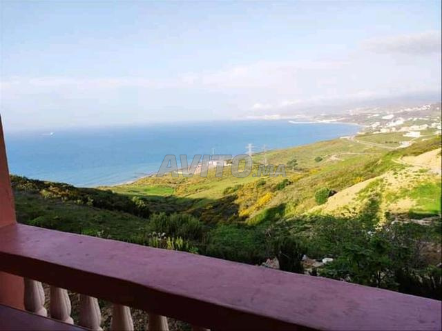 أرض 600 م 2 سند ملكية مطلة على البحر مديونة أشقر