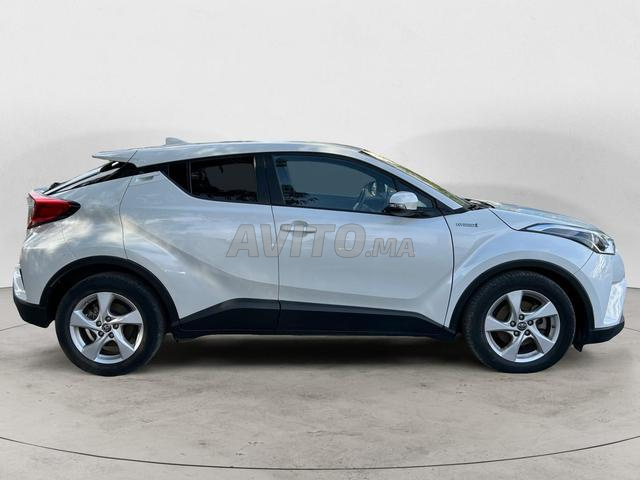 Toyota C-HR Hybride Automatique 2019 à Casablanca - 2