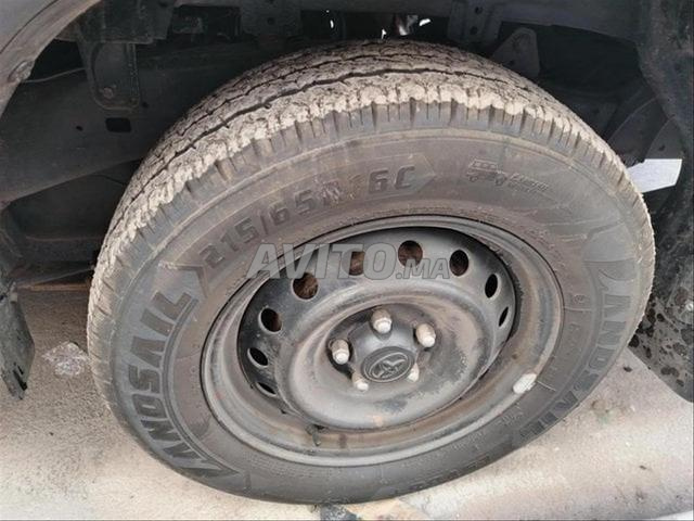 تويوتا هايلوكس ديزل يدوي 2019 في بن جرير - 2