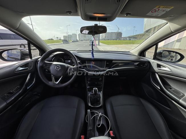 opel astra 2017