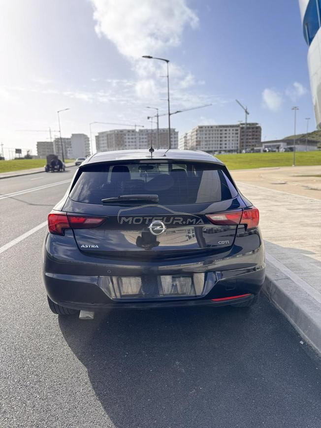 opel astra 2017