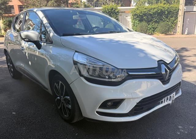 رونو كليو ديزل أوتوماتيكية 2021 في الدار البيضاء