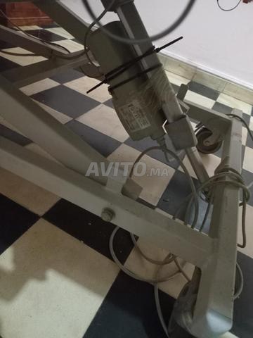 Lit médical avec matelas alternating