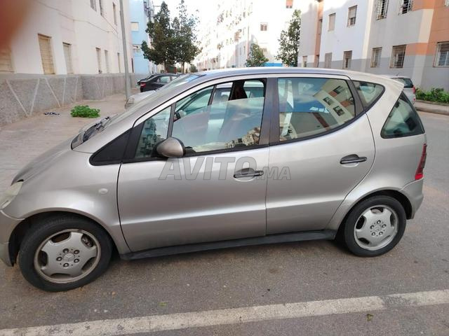 Mercedes-Benz Classe A Diesel Manuelle 2000 à Salé