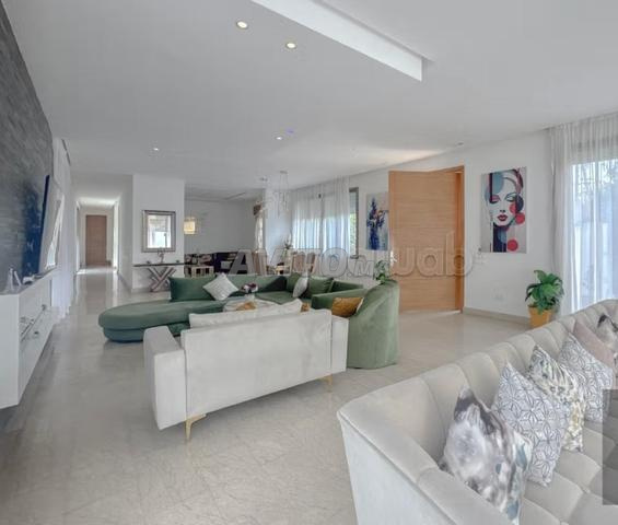 À LOUER VILLA MEUBLÉ OU VIDE À AIN DIAB